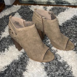 Open Toed High Heels